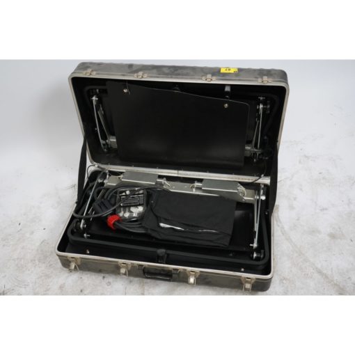 Used Lowel Standard Soft Tungsten Light Kit
