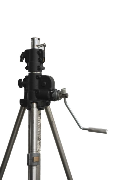 Manfrotto 387 Stainless Steel Wind Up with wheels - Image 3