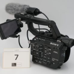 Lot: 7 - PXW-FS5 MK1 Camera 4K S35 CMOS Sensor E-Mount