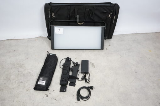 Lot: 7 - TheLight Velvet 2 - Image 3