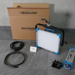 Lot: 10 - 1x CPO - S30-C Blue/silver