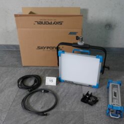 Lot: 15 - 2x CPO - S30-C Blue/silver