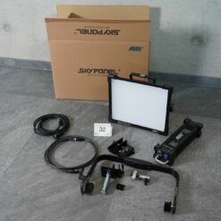 Lot: 32 - 1x CPO - S30-C Black