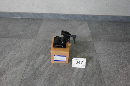 Lot: 347 - 1x Super Clamp Adapter for SkyPanel PSU