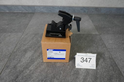 Lot: 347 - 1x Super Clamp Adapter for SkyPanel PSU - Image 2