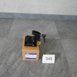 Lot: 349 - 1x Super Clamp Adapter for SkyPanel PSU