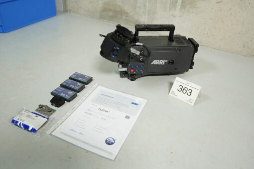 Lot: 363 - ALEXA Classic EV bundle incl. accessories - Image 3