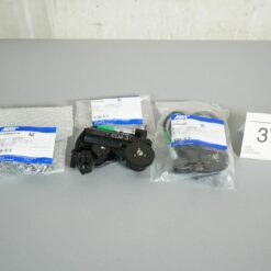 Lot: 374 - Controlled Lens Motor - CLM-3 Motor Unit Set of 3