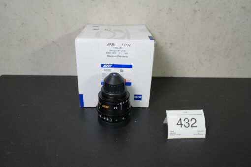 Lot: 432 - ARRI Ultra Prime 32/T1.9,ft