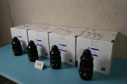 Lot: 445 - ARRI Master Anamorphic Set of 4 (35, 50, 75, 100mm)/T1.9 F - Image 2