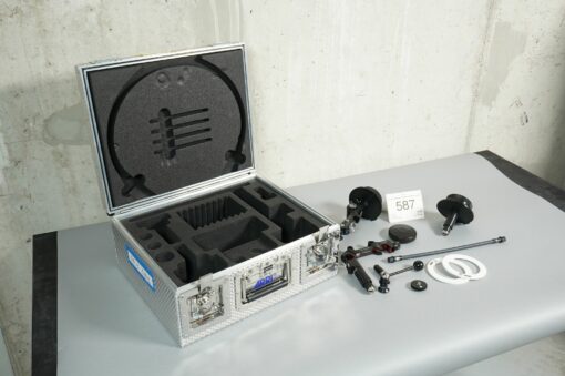 Lot: 587 - Follow Focus FF-5 Cine Base - Image 2