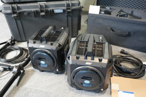 Lot: 69 - 2x CPO - Orbiter Black + Accessories - Image 3