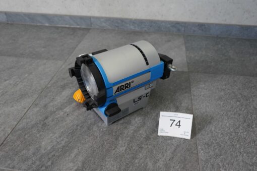 Lot: 74 - 3x L5-C Lamphead ONLY (Random accessories will be added) - Image 2