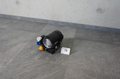 Lot: 76 - 3x L5-C Lamphead ONLY (Random accessories will be added)