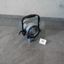 Lot: 88 - 5x L7-C Lamphead ONLY (Random accessories will be added)