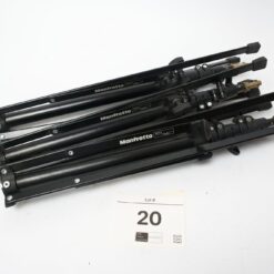Lot: 20 - Manfrotto 5001 B Light Stand