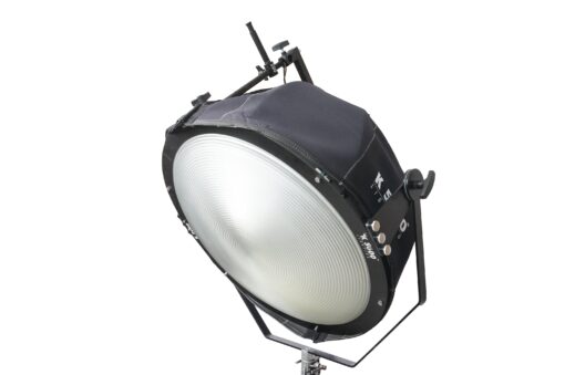 K5600 Joker Bug 200W Kit with Big Eye Fresnel 600mm - Image 2