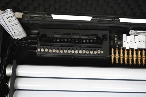 Astera Set of 8 AX1 Tubes with Flightcase - Image 4