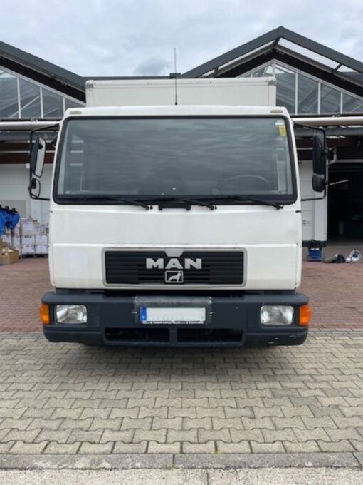 MAN L2000 4x2 Generator 115 KVA Super Silent Generator Self-propelled machine - Image 7