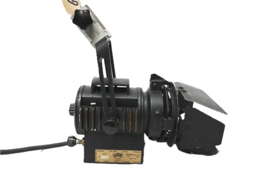 LTM Pepper 150Watt Fresnel Tungsten Light - Image 4