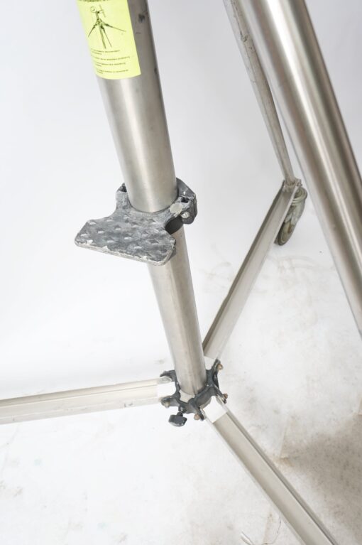 Manfrotto/Avenger 387 Wind Up with wheels - Image 2